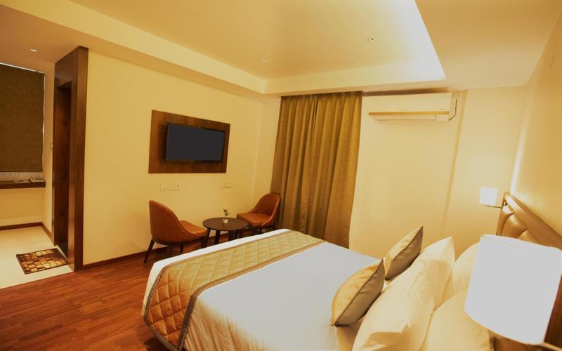 Super Hotel O Nar Comforts Near Ksr Railway Station Bangalore Bagian luar foto
