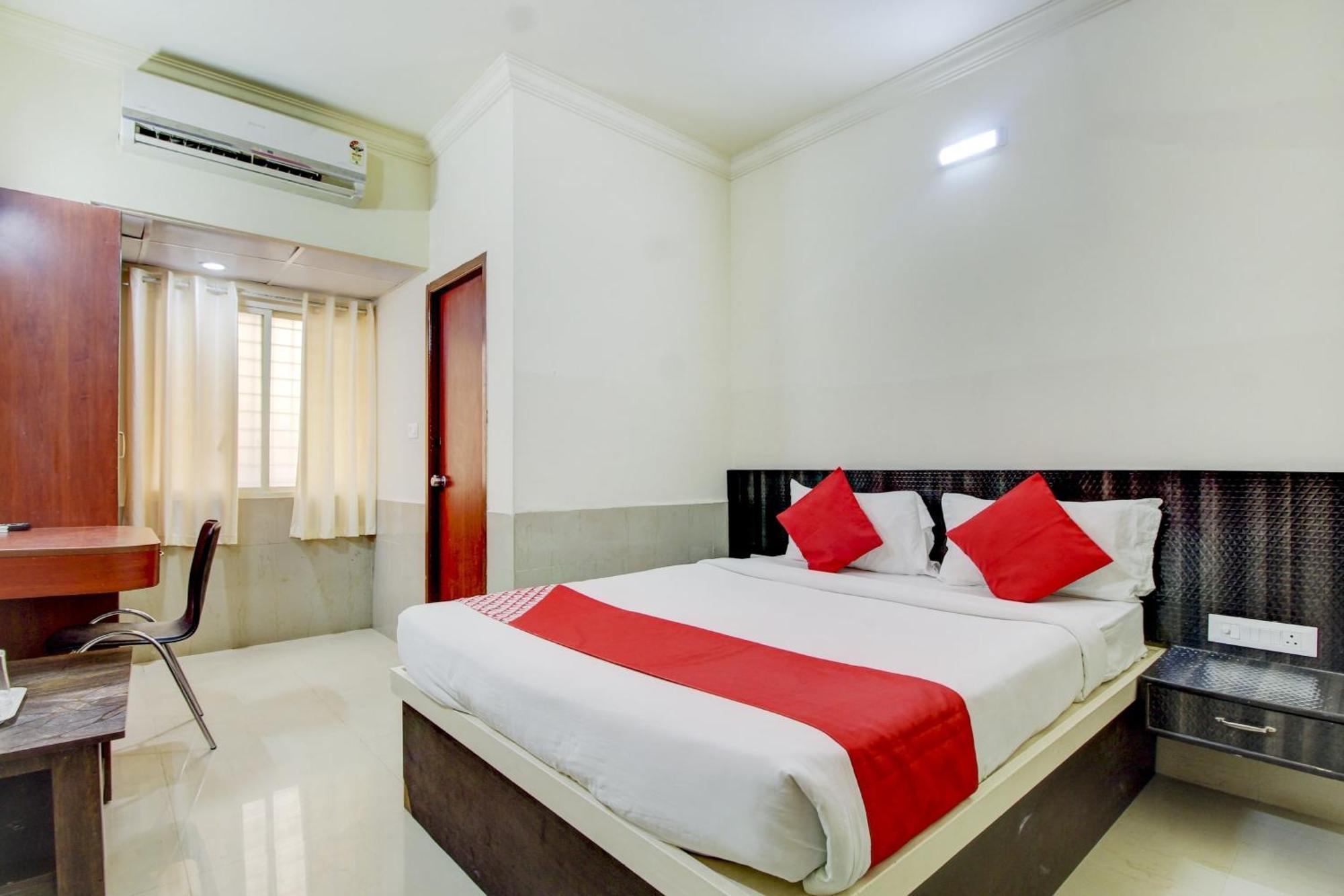 Super Hotel O Nar Comforts Near Ksr Railway Station Bangalore Bagian luar foto